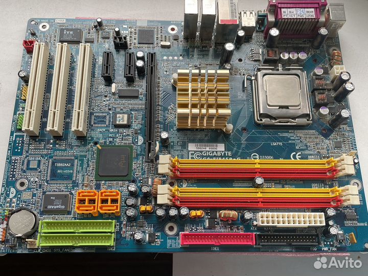 Материнская плата с процессором