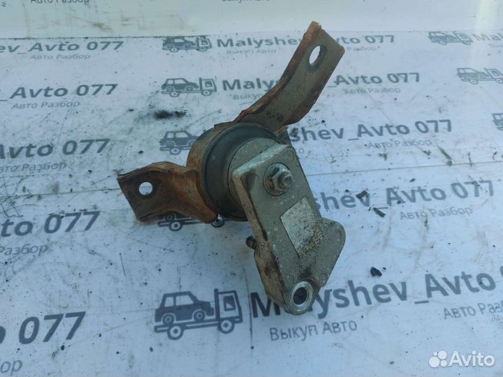 Подушка двигателя правая Geely Emgrand Ec7 1.5 1.8