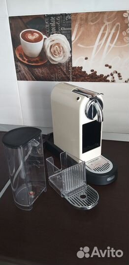 Кофеварка капсульная nespresso delonghi 165