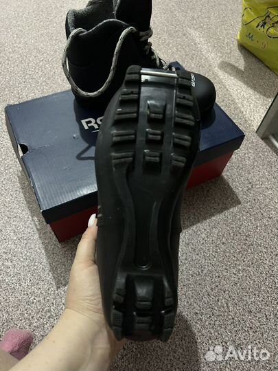 Лыжные ботинки