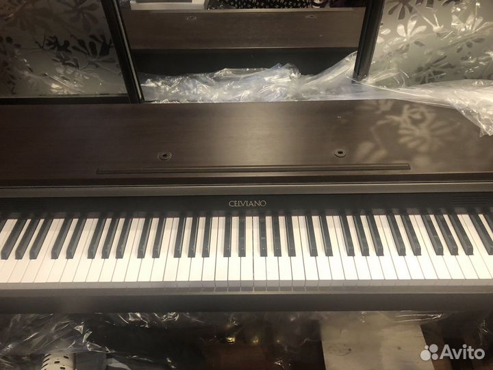 Цифровое пианино