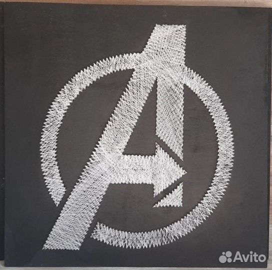 Картина в технике String Art (ручная работа)