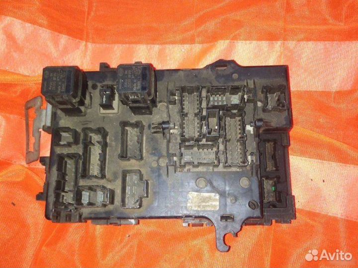 Блок предохранителей Nissan Primera P11