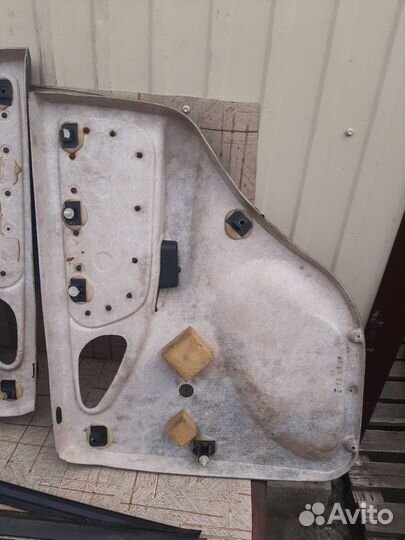 Дверные карты Шевроле Нива