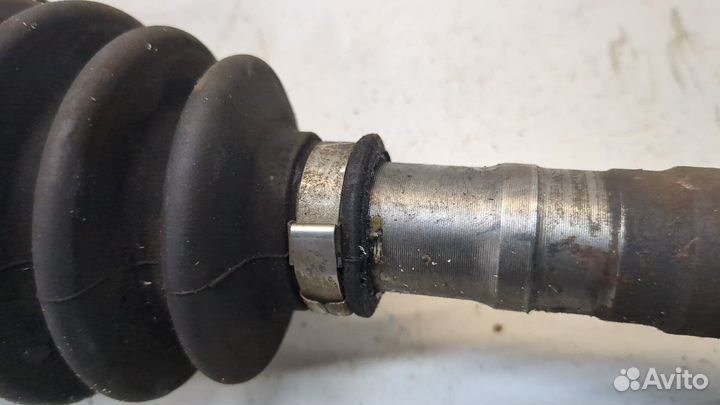 Полуось правая передняя Mercedes C W204, 2013