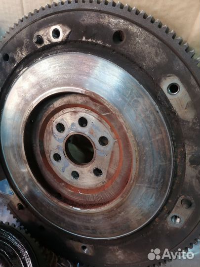Маховик ваз 2114