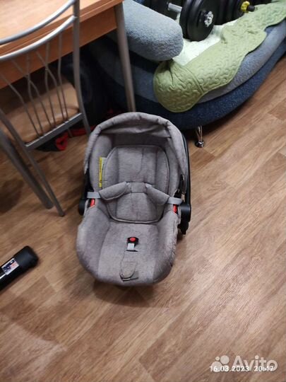 Коляска 3 в 1