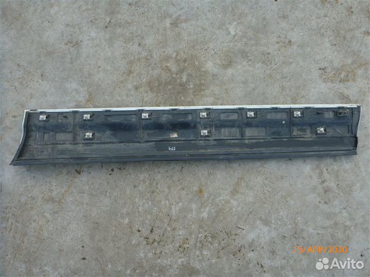 Накладка двери передняя правая Porsche Cayenne 2