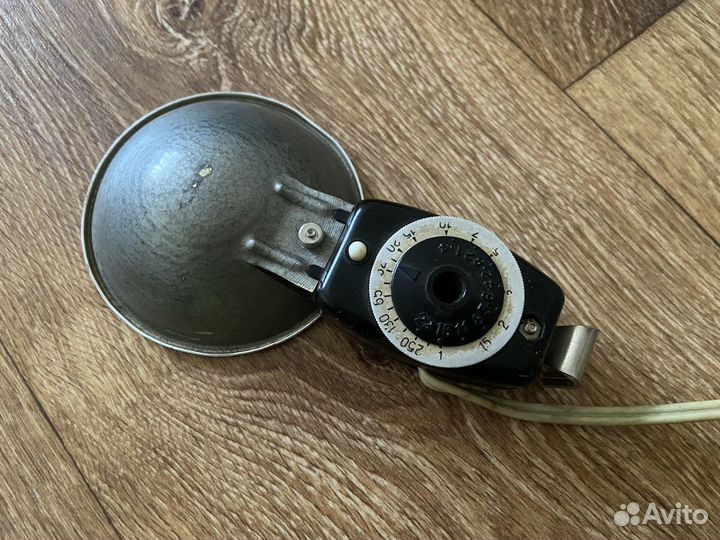 Советская фотовспышка Чайка