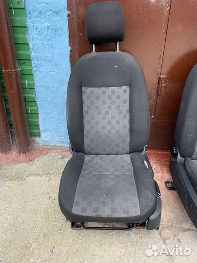 Комплект сидений Ford Focus 2 rest (2008)