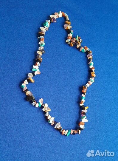 Бусы из натуральных камней