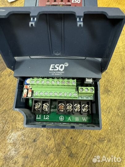 Частотный преобразователь ESQ-A200-2S0007