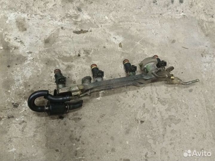 Топливная рампа с форсунками хонда d15b civic