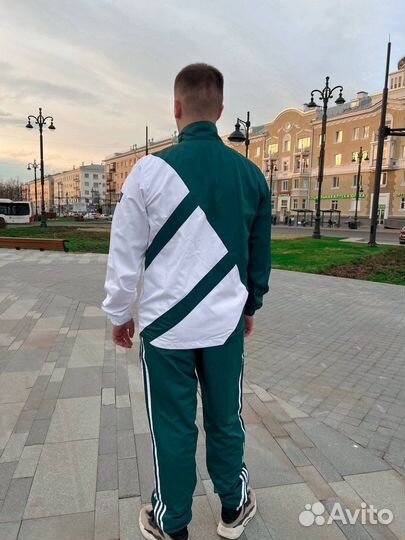 Мужской костюм adidas