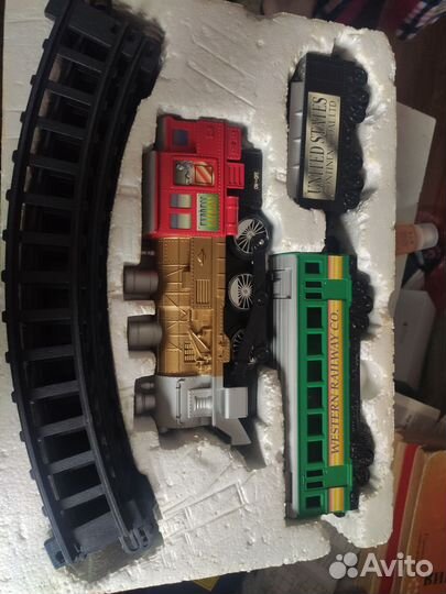 Набор игрушечный поезд на батарейках