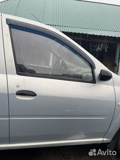 Дверь передняя правая 801001895R Renault Logan 1