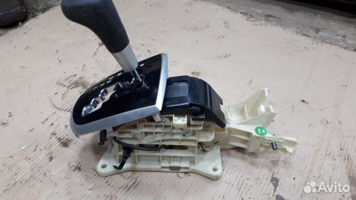 Селектор АКПП Hyundai Solaris RB G4FA 2011