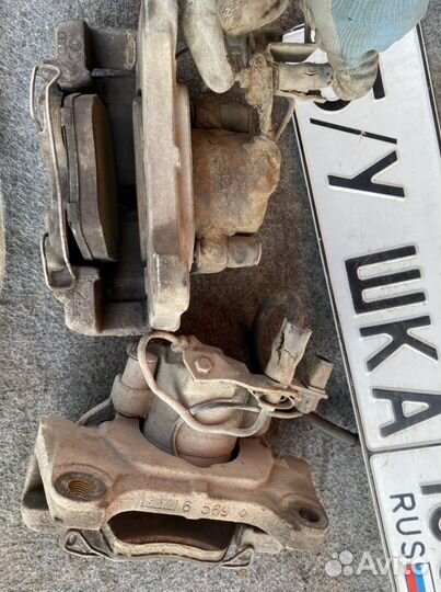 Тормозной суппорт audi a4 b7 b6