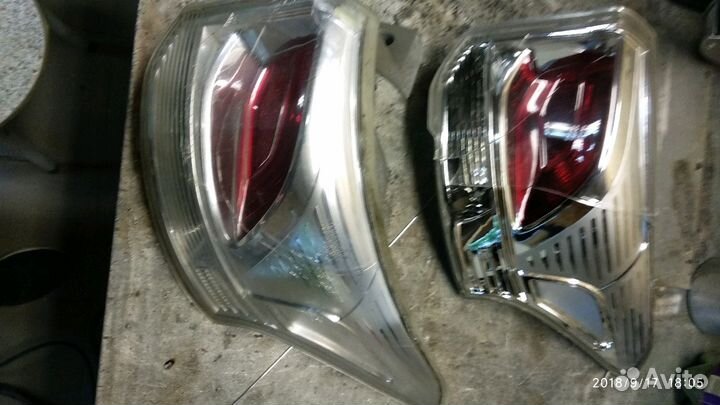 2 фары б.у