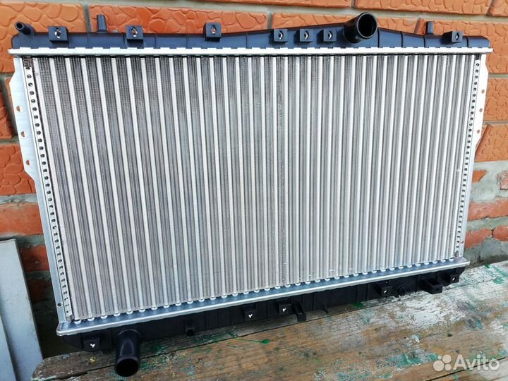 Шевроле Лачетти Седан радиатор охлаждения МКПП и А
