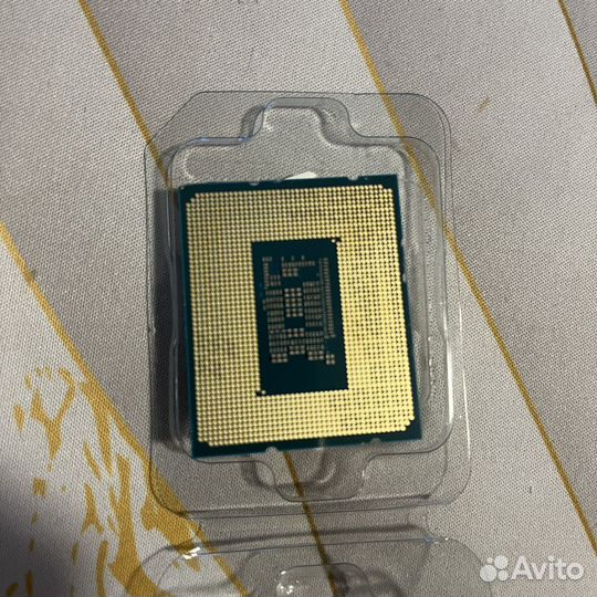 Процессор intel core i3 12100f