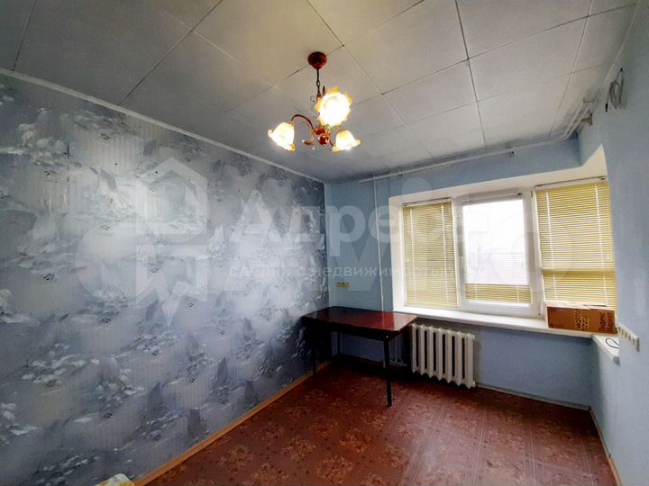 Комната 12,8 м² в 4-к., 5/9 эт.