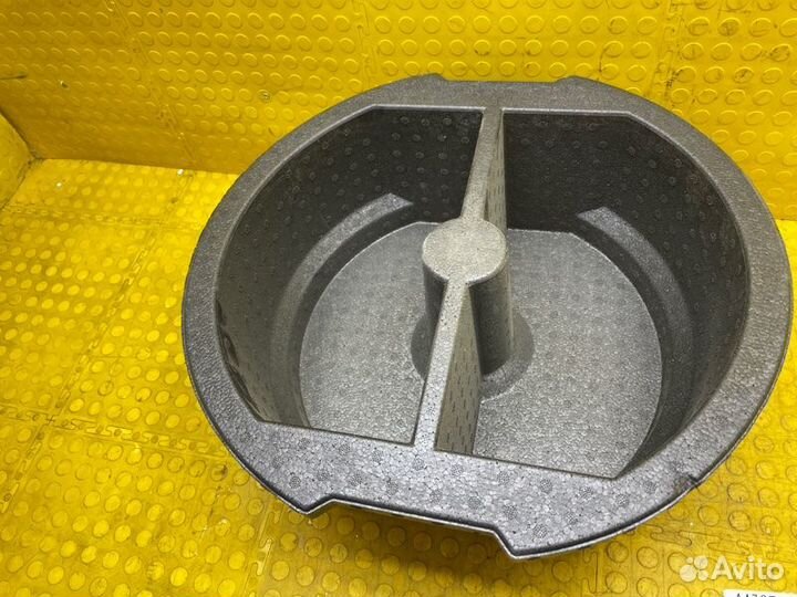 Ящик для инструмента Renault Duster HJD