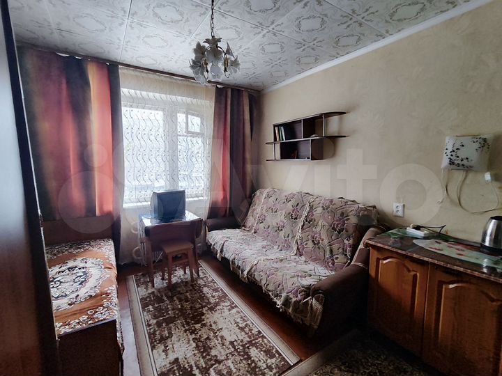 Комната 13 м² в 4-к., 2/5 эт.