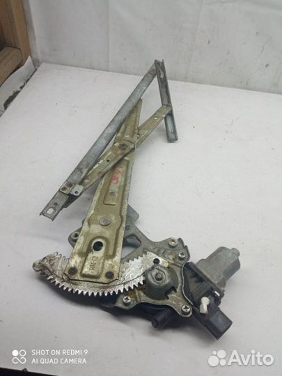 Стеклоподъемник передний правый Mitsubishi Lancer