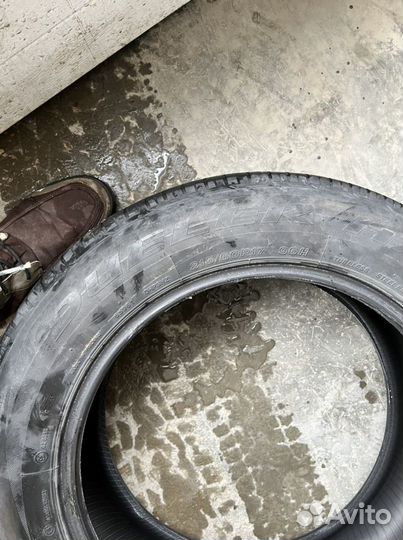 Bridgestone Dueler H/P Sport 215/60 R17