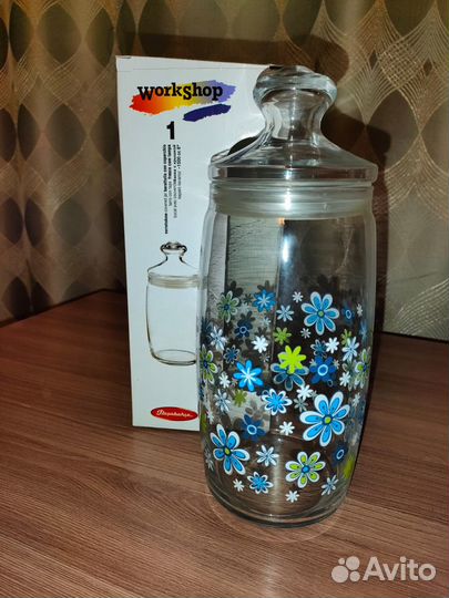 Банка для хранения сыпучих продуктов