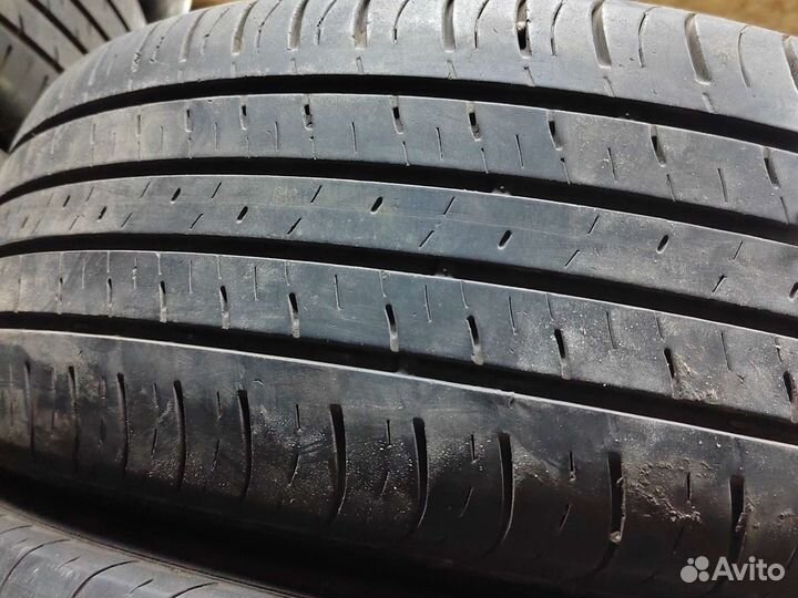 Kumho Solus SA01 KH32 215/60 R17 96H