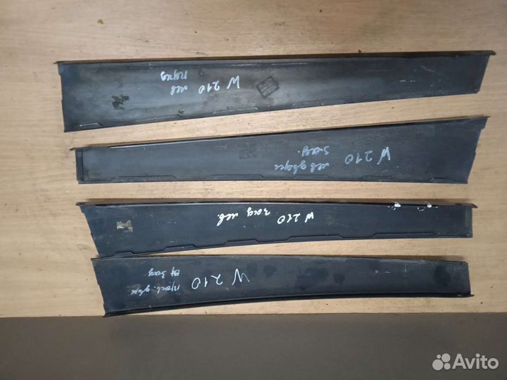 Накладка стойки двери Mercedes w210 мерседес 210