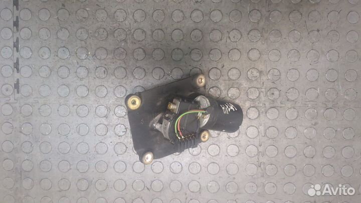 Двигатель стеклоочистителя передний Volvo S40 / V4