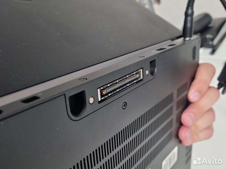 Ноутбук dell latitude E7470
