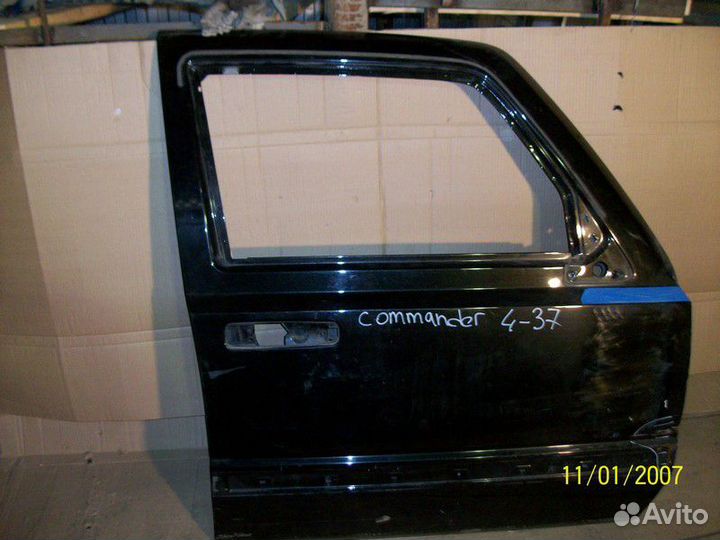 Дверь передняя правая Jeep Commander 2734