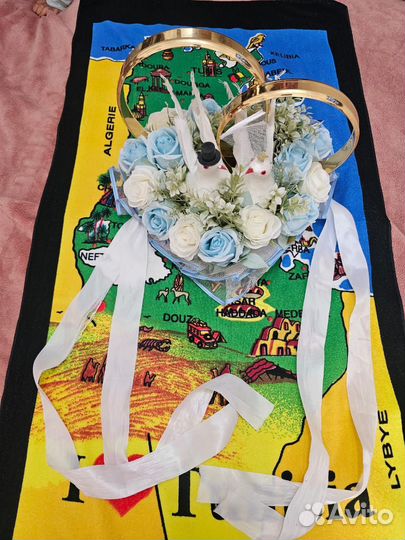 Свадебные кольца украшения на машину