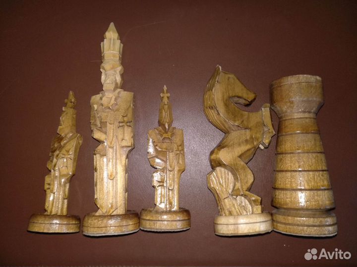 Резные Шахматные фигуры дерево