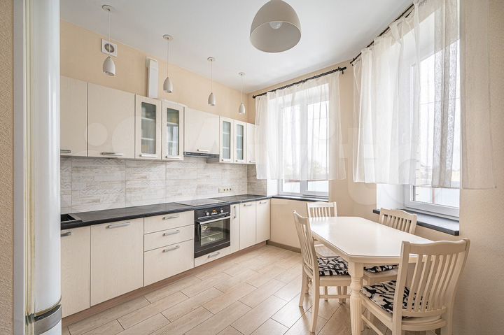 Коттедж 158 м² на участке 12 сот.