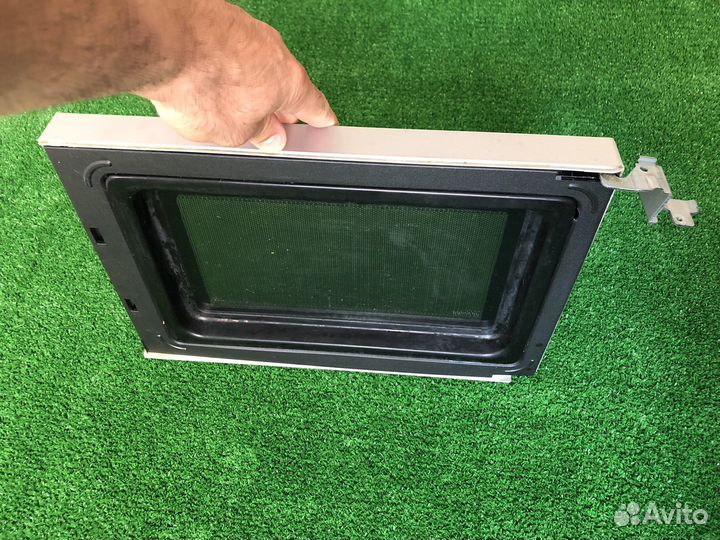 Дверца (дверь) микроволновки panasonic NN-GD392S