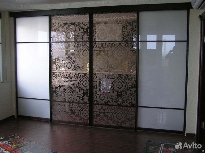 Двери купе в шкафы и гардеробные