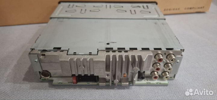 Магнитола Pioneer DEH-8300 SD