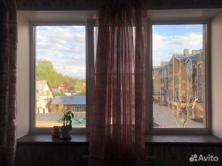 Остекление балконов с отделкой