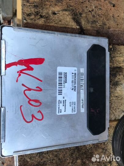 Блок управления двс / эбу mercedes-benz W203 C180