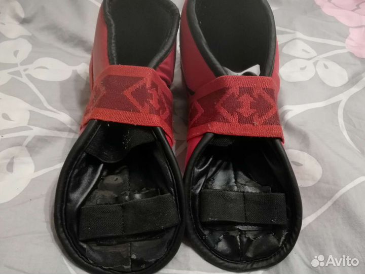 Тхэквондо шлем и футы детские