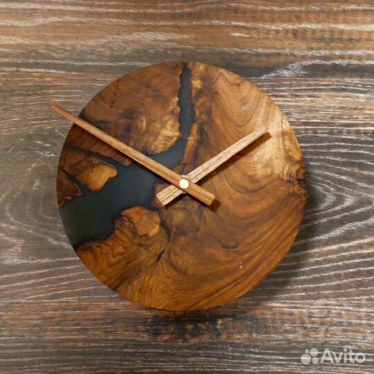 Часы настенные