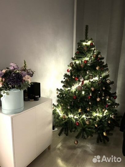 Елка искусственная 210