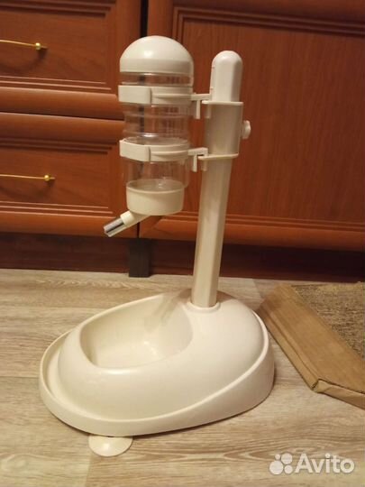 Поилка Сухие усы