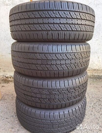 Kumho Crugen Premium KL33 235/60 R16 97V