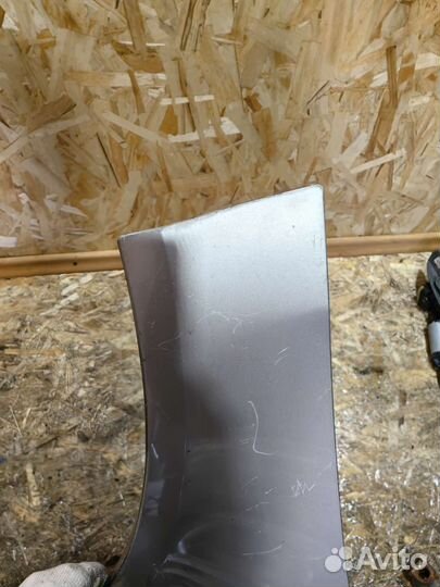 Крыло Правое переднее Митсубиси Лансер 10